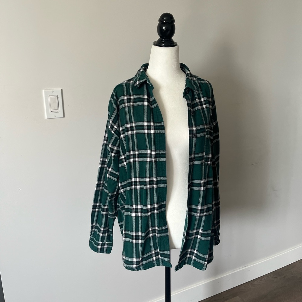 Oversized Boyfriend Style Plaid Flannel Button Up Shirt